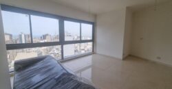 For Sale: Apartment in Achrafieh