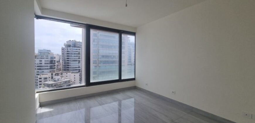 For Sale: Apartment in Ain el Mraisseh