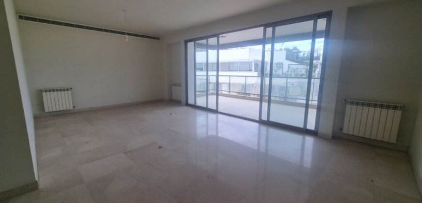 For Sale: Apartment in Rmeil-Achrafieh