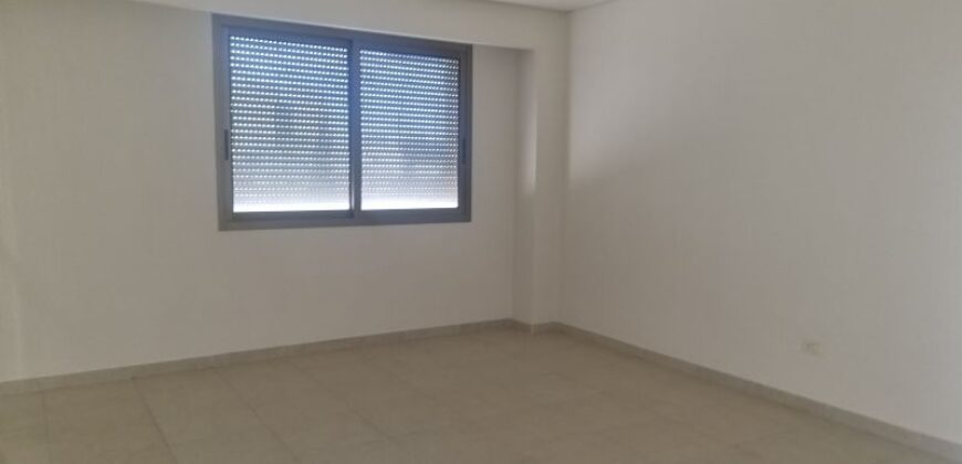 For Sale: Apartment in Rmeil-Achrafieh