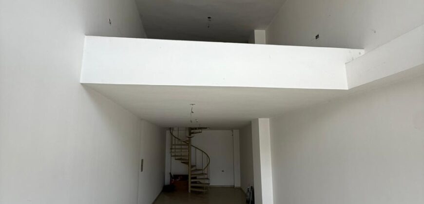 For Sale: Shop in Hazmieh