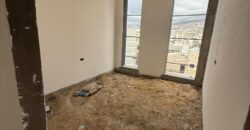 For Sale: Apartment in Dekwaneh