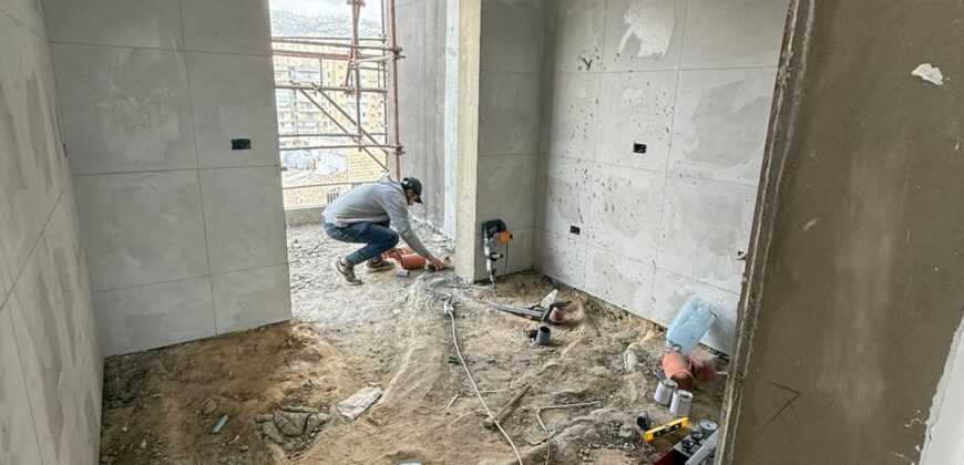 For Sale: Apartment in Dekwaneh