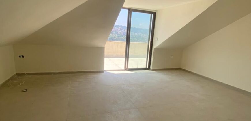 For Sale: Duplex in Daychounieh