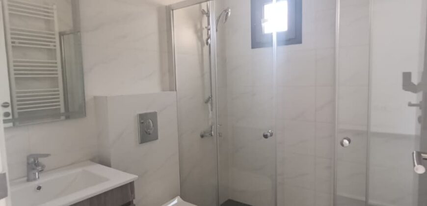For Sale: Apartment in Bsalim