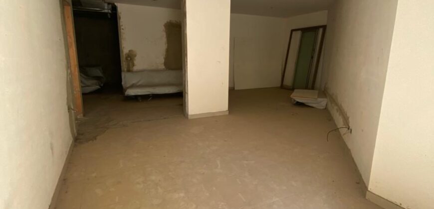 For Sale: Apartment in Mtayleb
