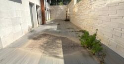 For Sale: Apartment in Mtayleb