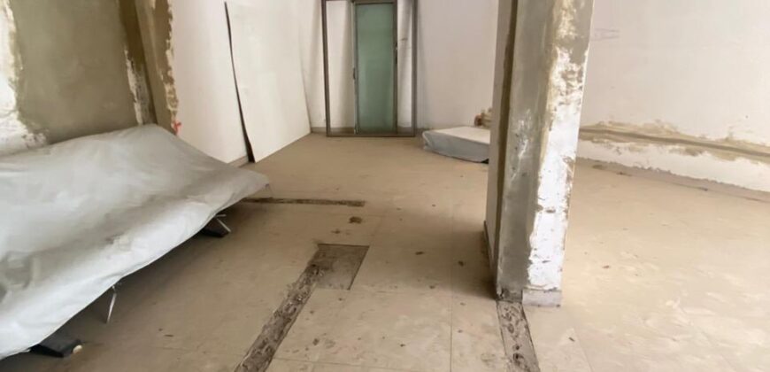 For Sale: Apartment in Mtayleb