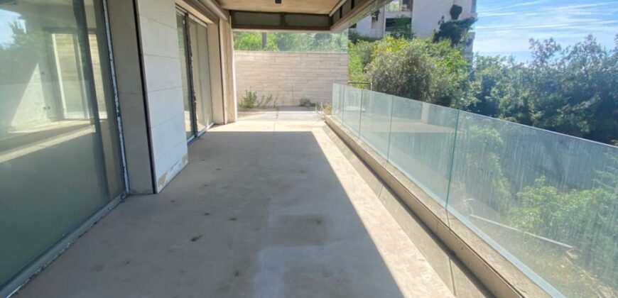 For Sale: Apartment in Mtayleb