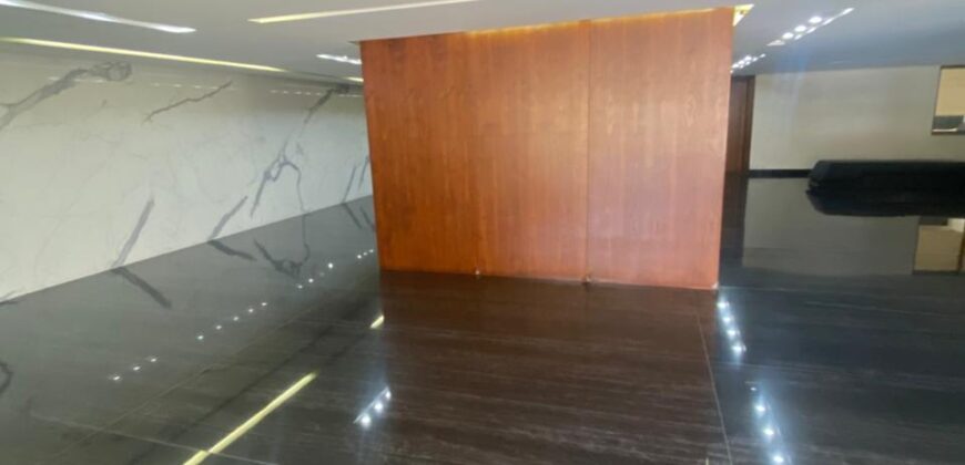 For Sale: Apartment in Mtayleb