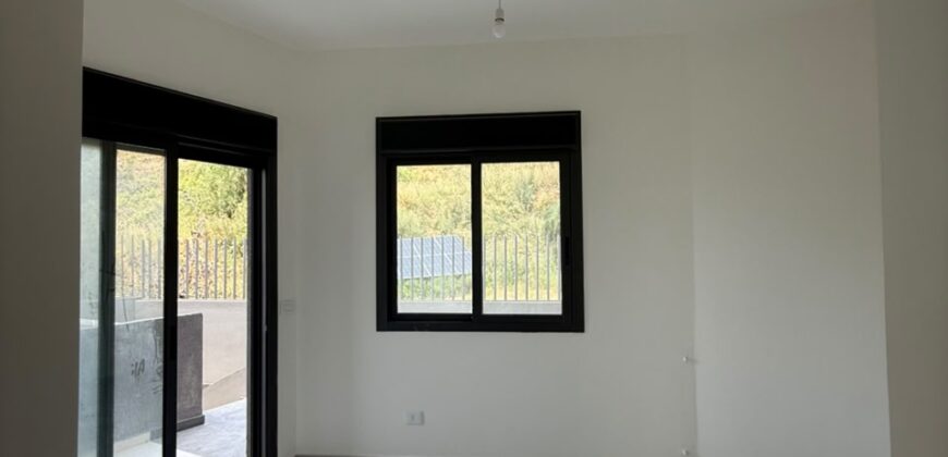 For Sale: Apartment in Fanar