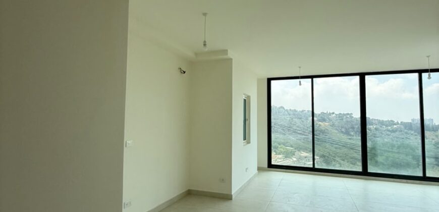For Sale: Apartment in Fanar
