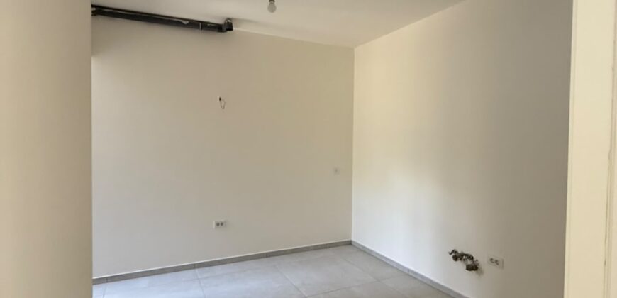 For Sale: Apartment in Fanar