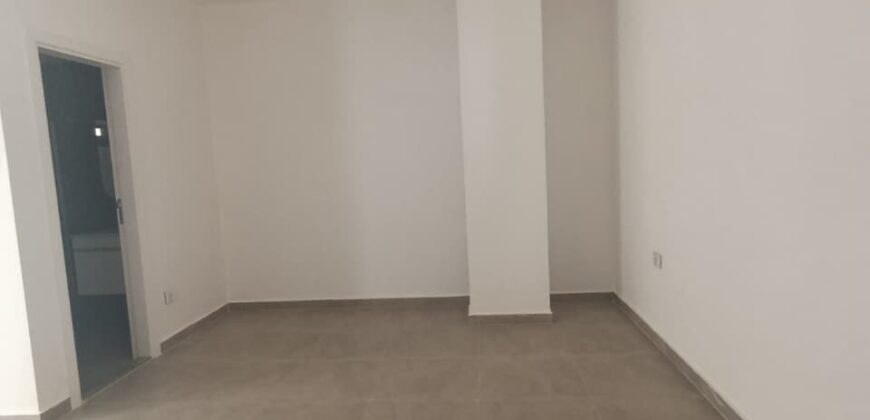 For Sale: Apartment in Bsalim