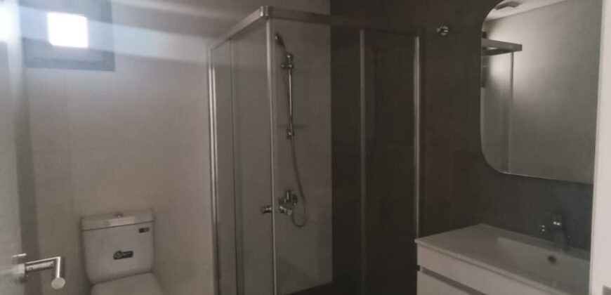 For Sale: Apartment in Bsalim