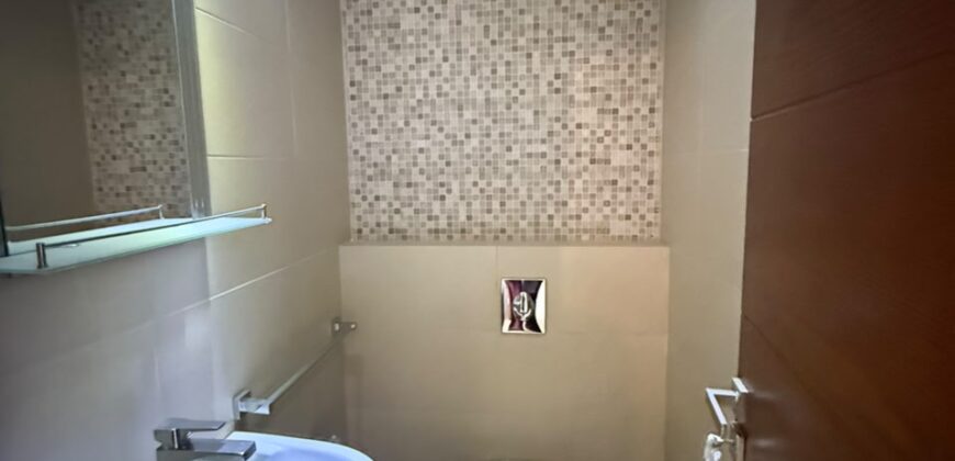 For Sale: Apartment in Jdeideh