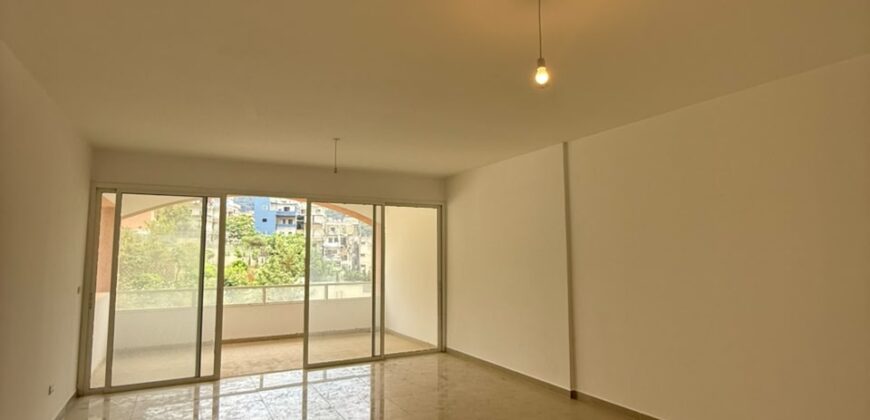 For Sale: Apartment in Fanar