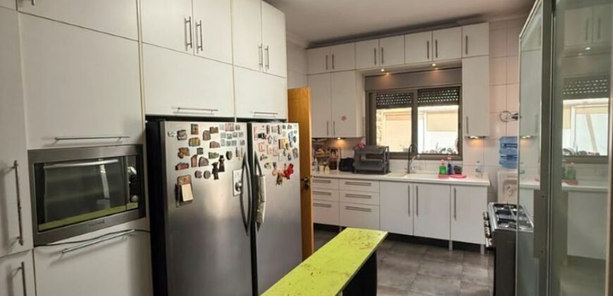 For Sale: Apartment in Fanar