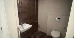 For Sale: Apartment in Ain Saadeh