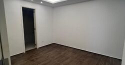 For Sale: Apartment in Ain Saadeh