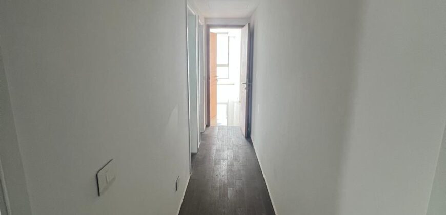 For Sale: Apartment in Ain Saadeh