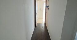 For Sale: Apartment in Ain Saadeh