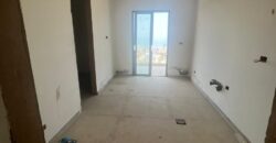 For Sale: Apartment in Tilal Ain Saadeh