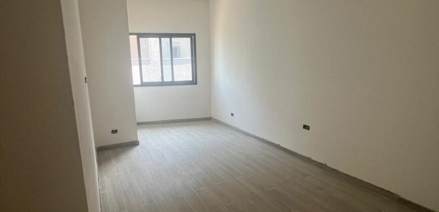 For Sale: Apartment in Tilal Ain Saadeh