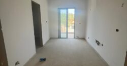 For Sale: Apartment in Tilal Ain Saadeh