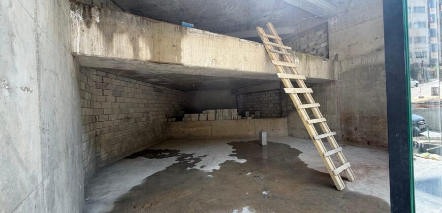For Rent: Shop in Jal El Dib