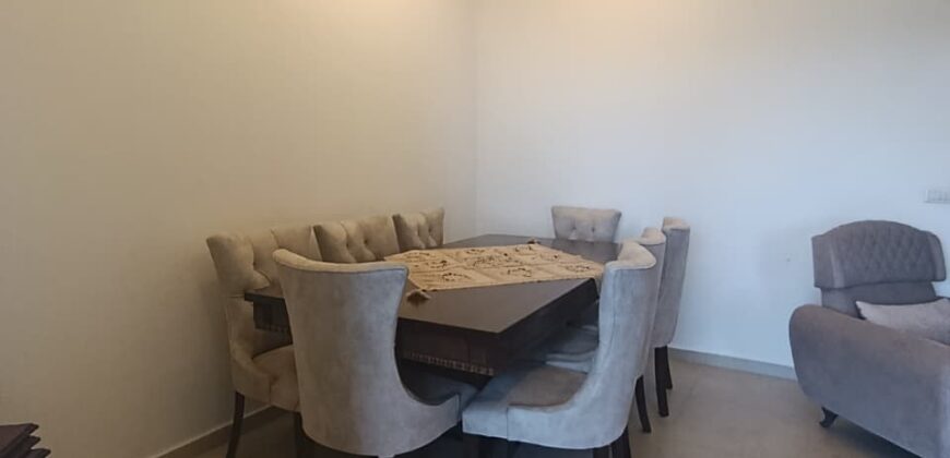 For Sale: Apartment in Jouret El Ballout