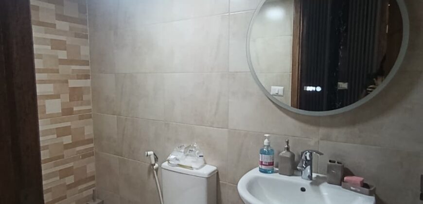 For Sale: Apartment in Jouret El Ballout