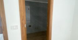 For Sale: Apartment in Baabdat