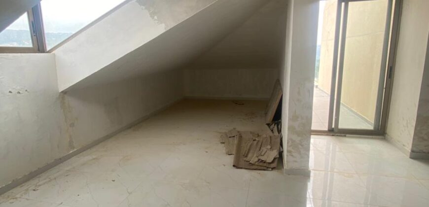 For Sale: Duplex in Baabdat