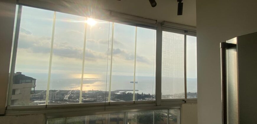For Sale: Apartment in Dbayeh