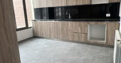 For Sale: Apartment in Ain Najem