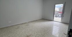 For Sale: Apartment in Dekwaneh