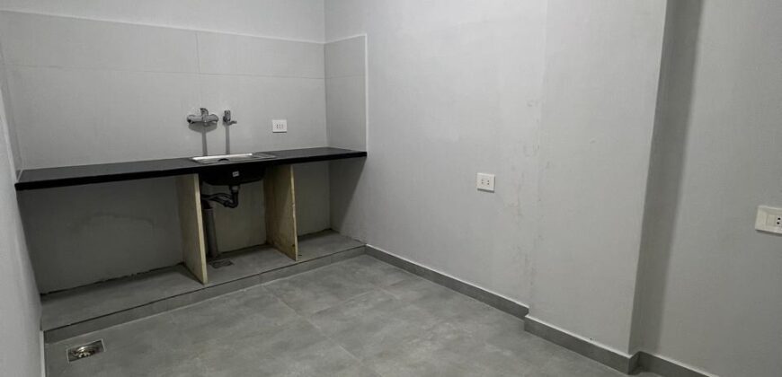 For Sale: Apartment in Dekwaneh