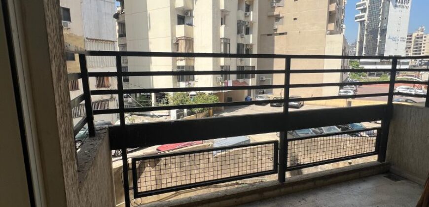 For Sale: Apartment in Jdeideh