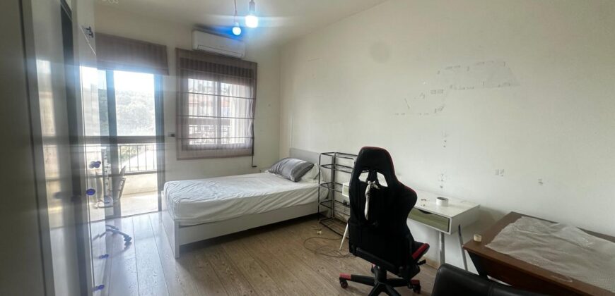 For Sale: Apartment in Naccache