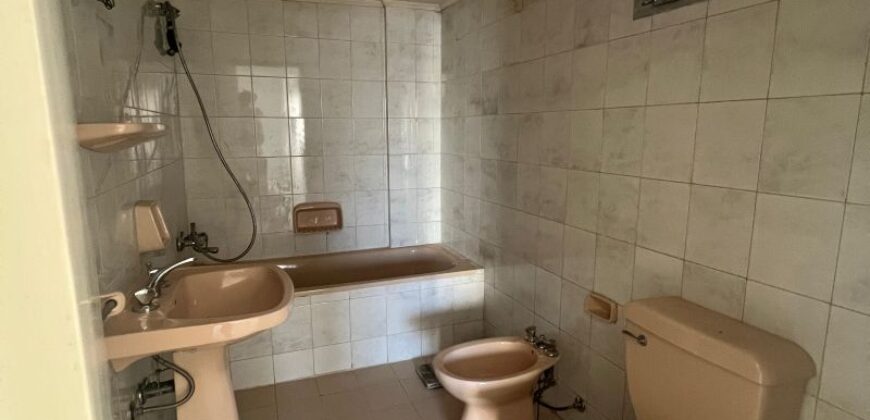 For Sale: Apartment in Mansourieh