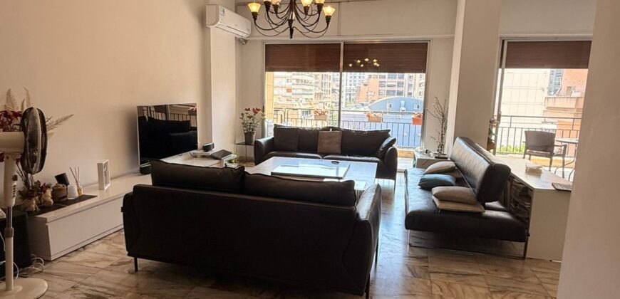 For Sale: Apartment in Hamra