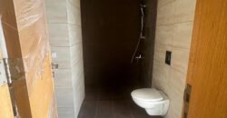 For Sale: Apartment in Mansourieh