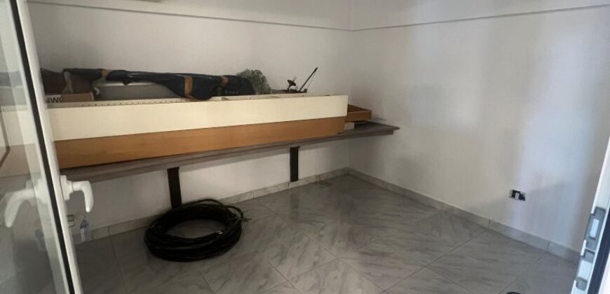 For Sale: Office in Mansourieh