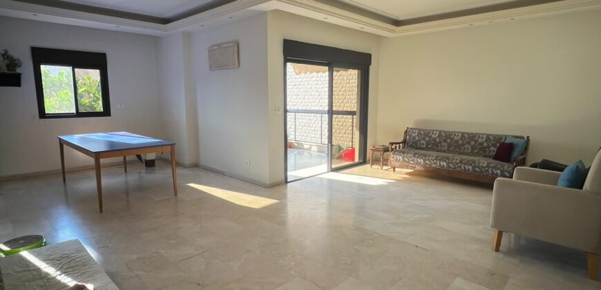 For Sale: Apartment in Mansourieh