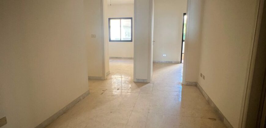 For Sale: Apartment in Mansourieh
