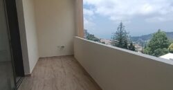 For Sale: Apartment in Mar Chaaya