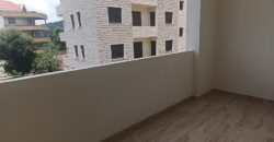 For Sale: Apartment in Mar Chaaya