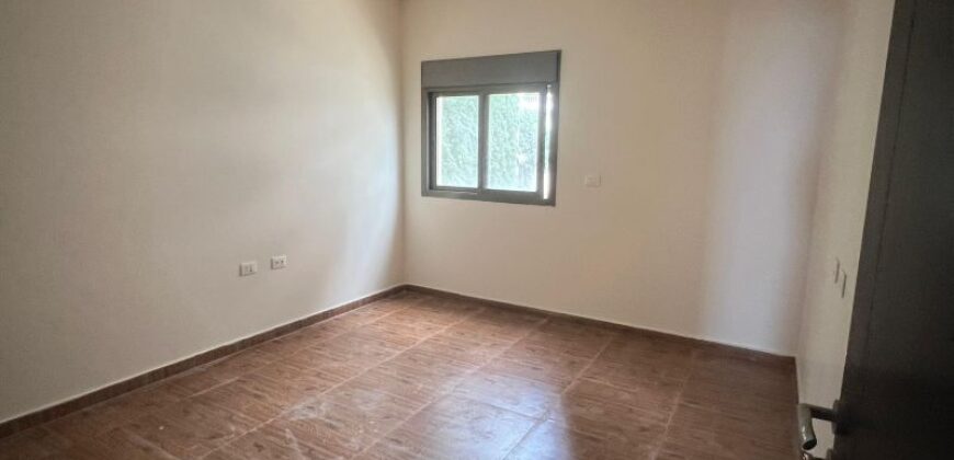 For Sale: Apartment in Mansourieh