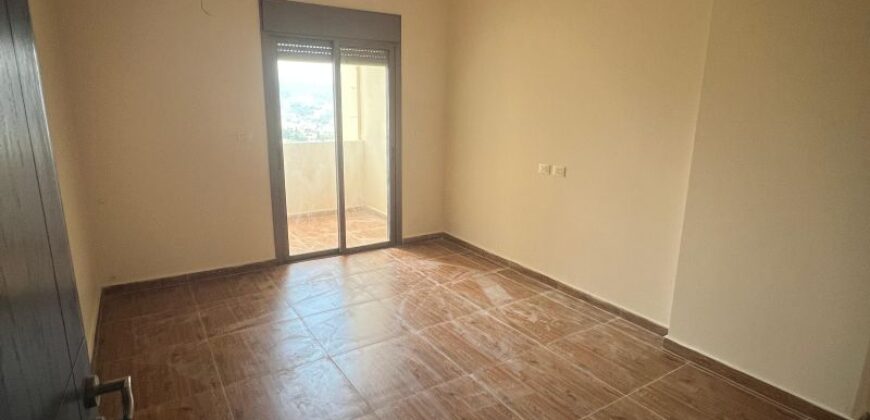 For Sale: Apartment in Mansourieh